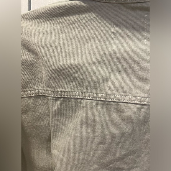 green pastel cropped denim jacket - Picture 7 of 7